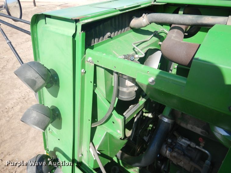 image for item DG5937 1988 John Deere 7720 Titan II combine