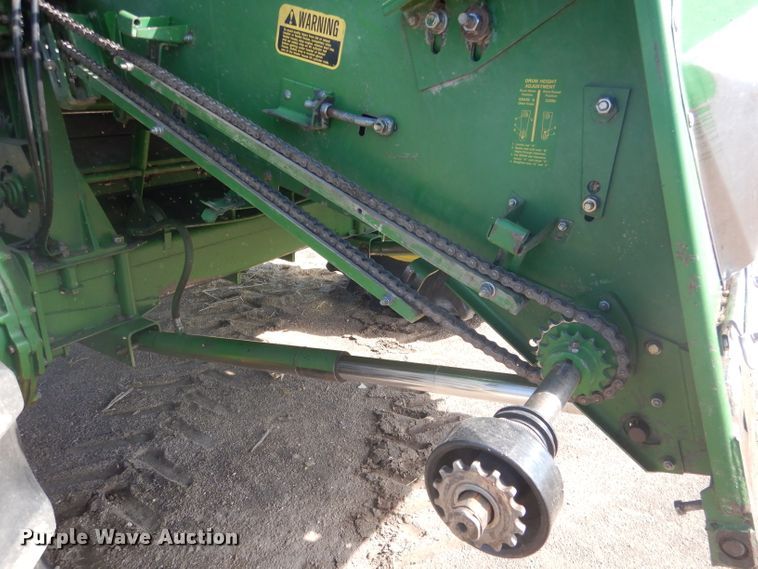 image for item DG5937 1988 John Deere 7720 Titan II combine