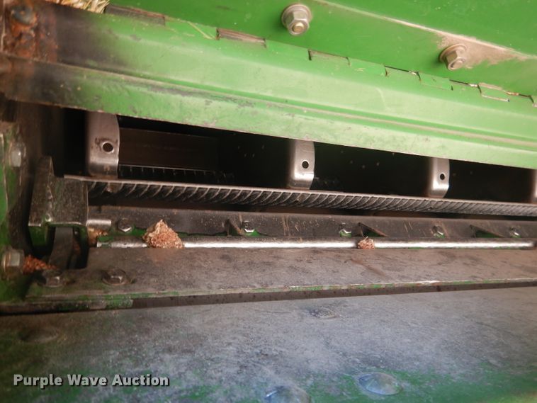 image for item DG5937 1988 John Deere 7720 Titan II combine