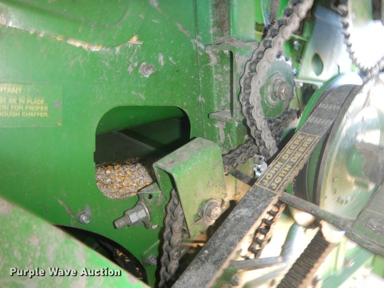 image for item DG5937 1988 John Deere 7720 Titan II combine