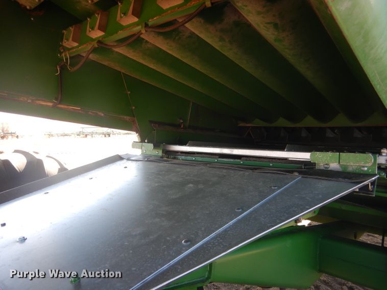 image for item DG5937 1988 John Deere 7720 Titan II combine