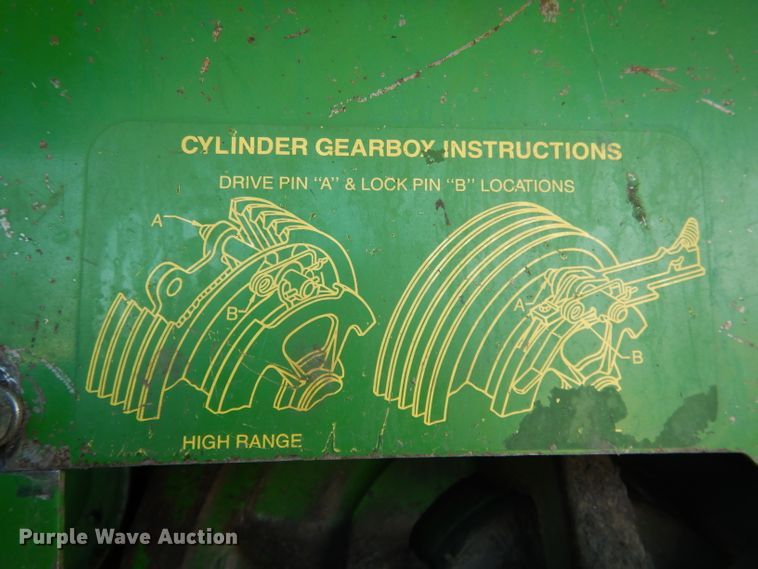 image for item DG5937 1988 John Deere 7720 Titan II combine