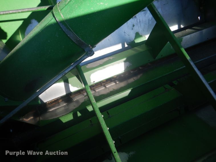 image for item DG5937 1988 John Deere 7720 Titan II combine