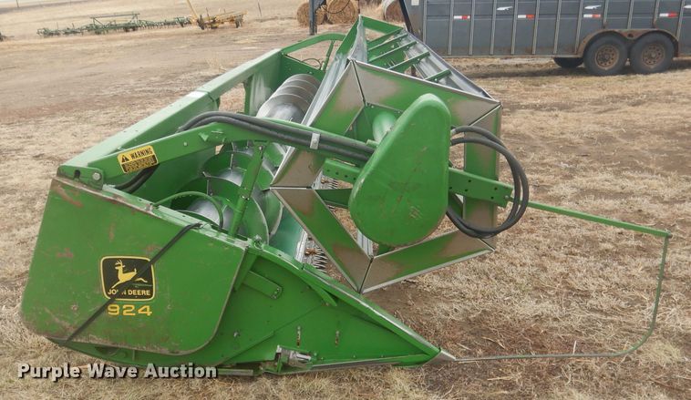 image for item DG5938 John Deere 924 rigid head