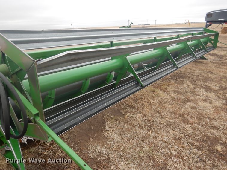 image for item DG5938 John Deere 924 rigid head