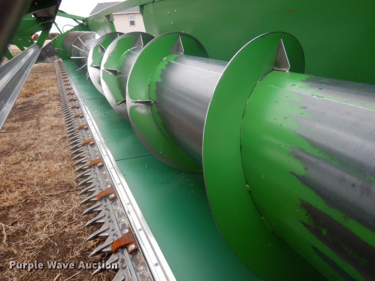 image for item DG5938 John Deere 924 rigid head