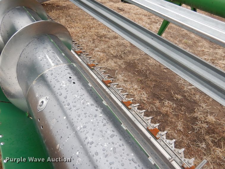 image for item DG5938 John Deere 924 rigid head