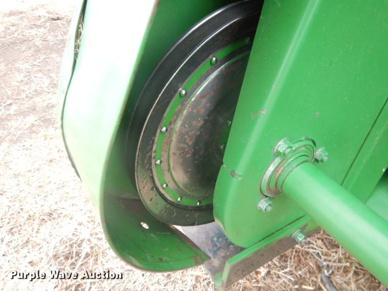 image for item DG5938 John Deere 924 rigid head