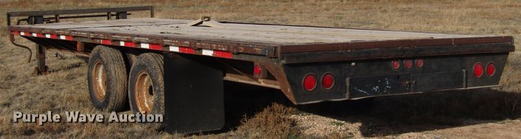 image for item DG6727 1995 Gold Star equipment trailer