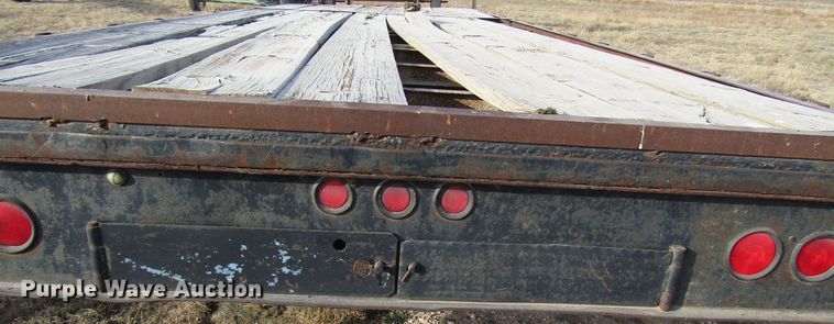 image for item DG6727 1995 Gold Star equipment trailer