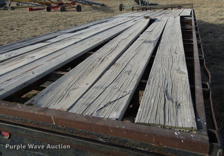 image for item DG6727 1995 Gold Star equipment trailer