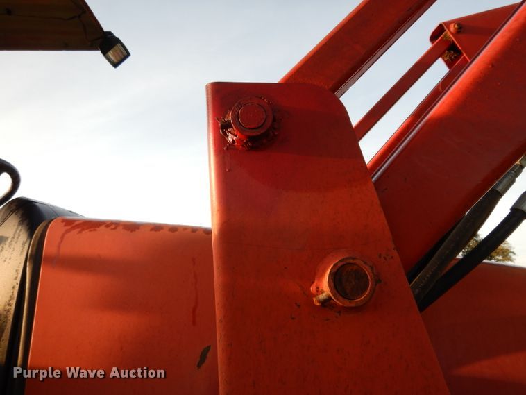 image for item DH2399 1999 Case MX100 MFWD tractor