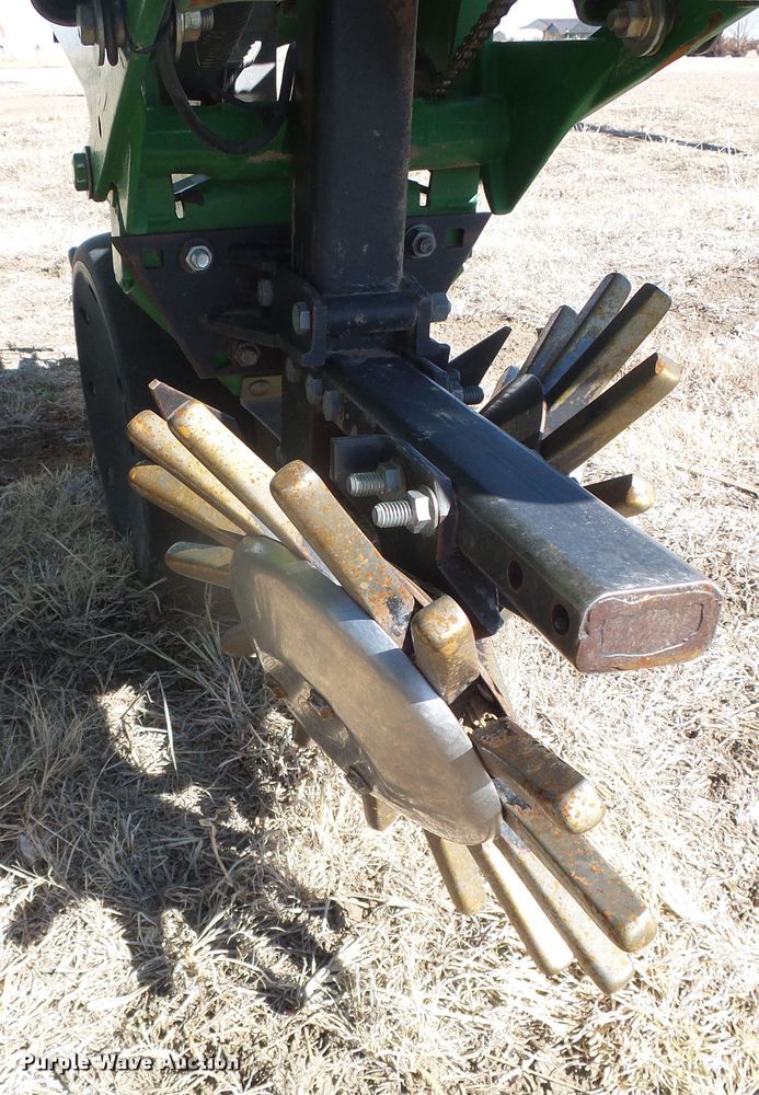 image for item DH4827 John Deere no-till planter