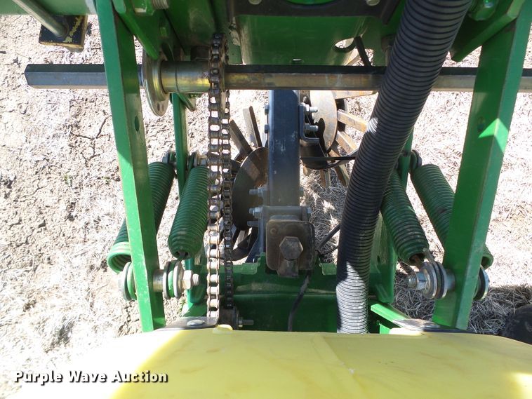 image for item DH4827 John Deere no-till planter
