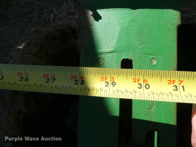 image for item DH4827 John Deere no-till planter