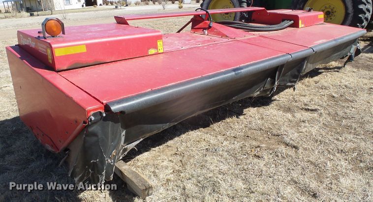 image for item DH4835 AGCO Razor Bar disc windrower head