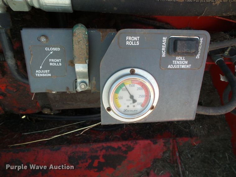 image for item DH4835 AGCO Razor Bar disc windrower head