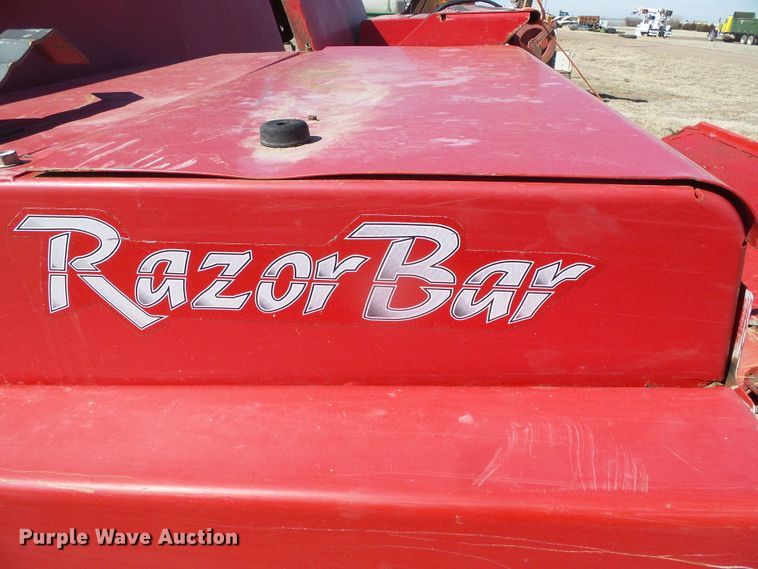 image for item DH4835 AGCO Razor Bar disc windrower head