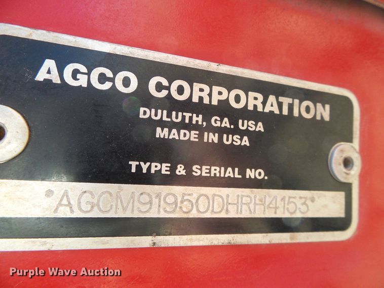 image for item DH4835 AGCO Razor Bar disc windrower head