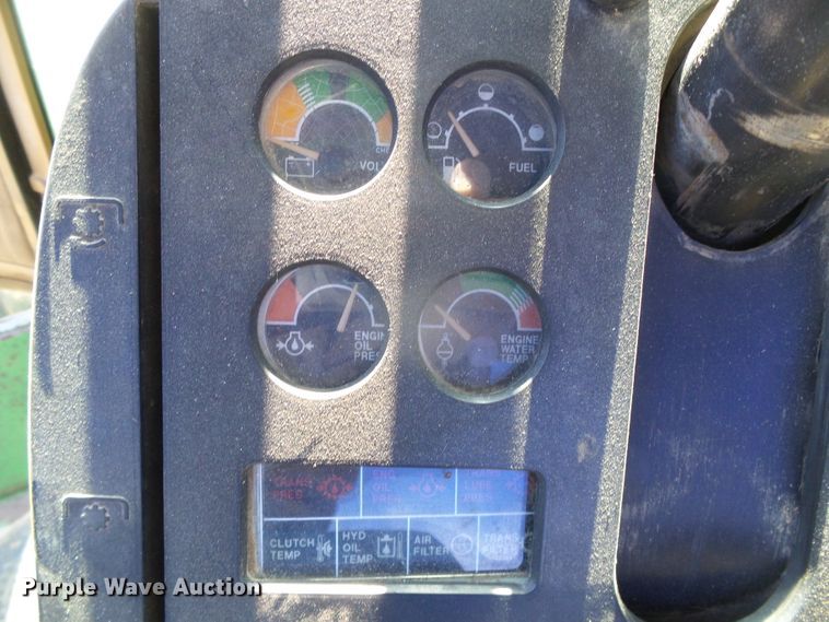 image for item DH4836 1984 John Deere 8650 4WD tractor