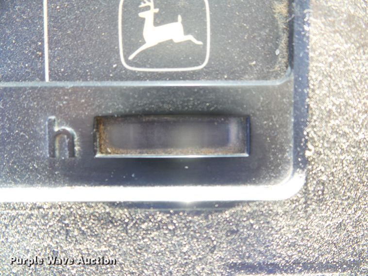 image for item DH4836 1984 John Deere 8650 4WD tractor