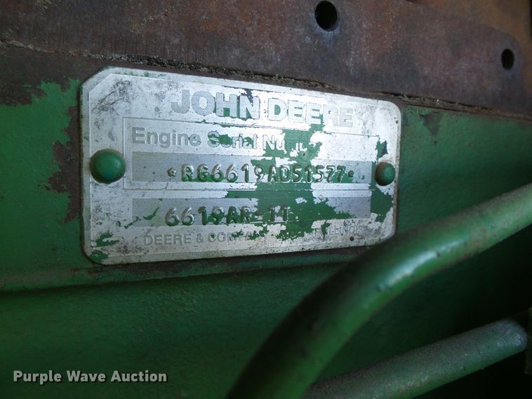 image for item DH4836 1984 John Deere 8650 4WD tractor