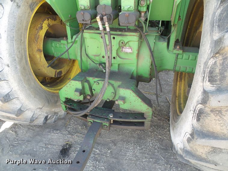 image for item DH4836 1984 John Deere 8650 4WD tractor