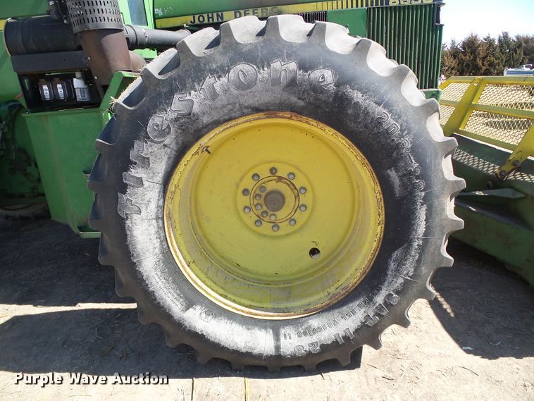 image for item DH4836 1984 John Deere 8650 4WD tractor