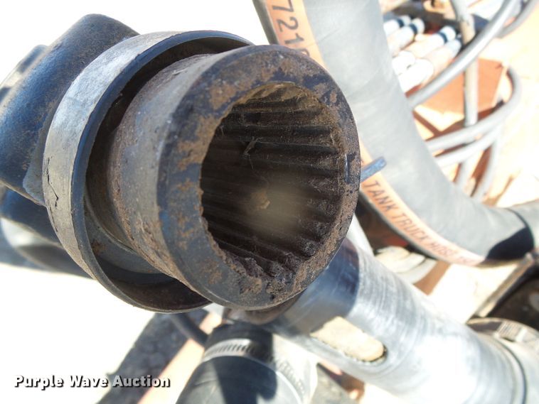 image for item DH4848 H&S TWM2-P windrow hay merger