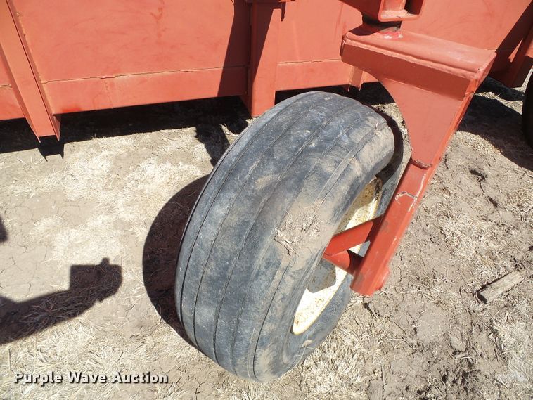 image for item DH4848 H&S TWM2-P windrow hay merger