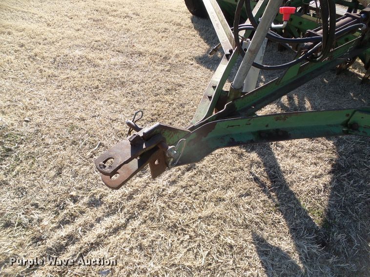 image for item DH4854 John Deere DRA grain drill