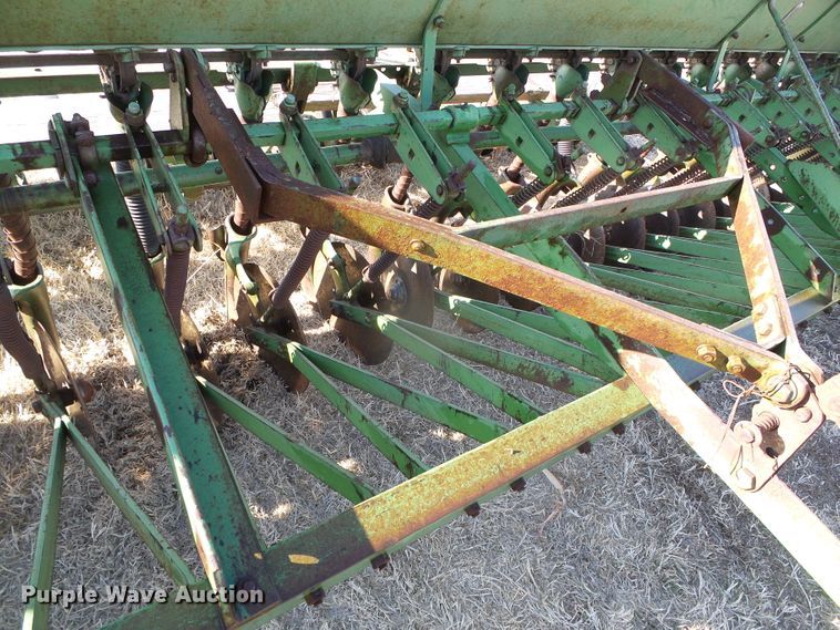 image for item DH4854 John Deere DRA grain drill