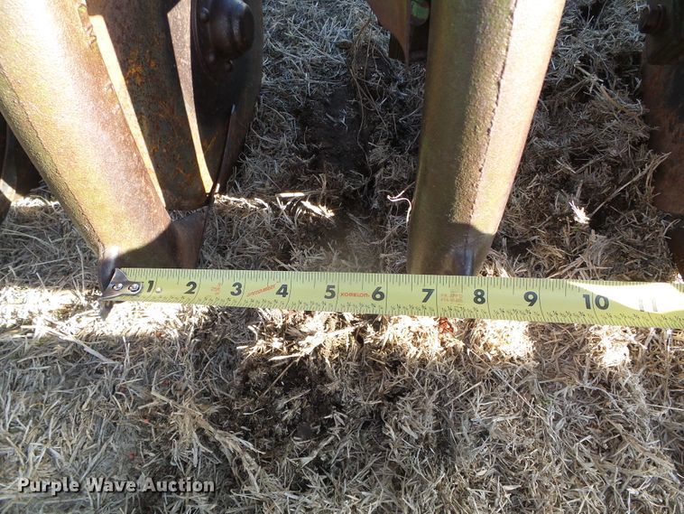 image for item DH4854 John Deere DRA grain drill