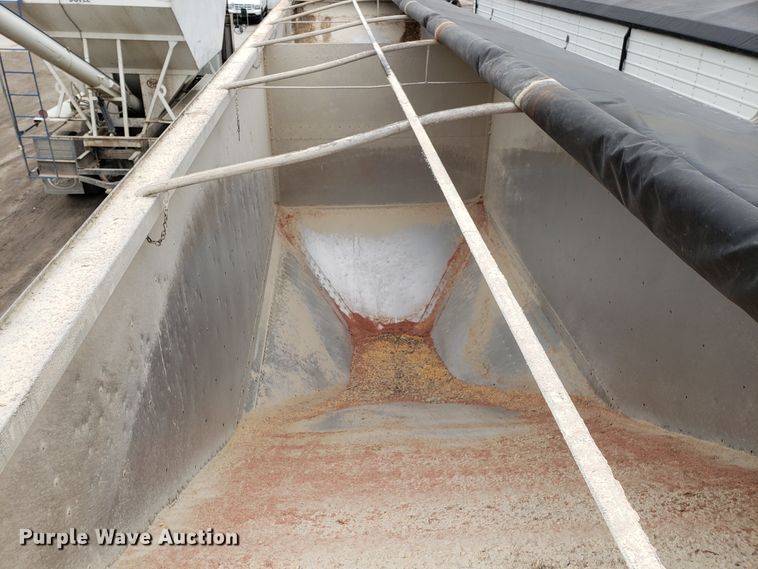 image for item DH5785 1999 Timpte double hopper bottom grain trailer