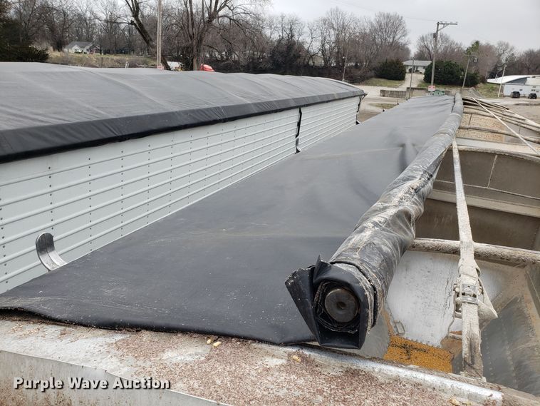 image for item DH5785 1999 Timpte double hopper bottom grain trailer