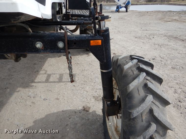 image for item DH6448 2005 SpraCoupe 4450 sprayer