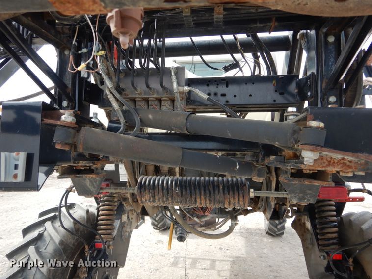 image for item DH6448 2005 SpraCoupe 4450 sprayer