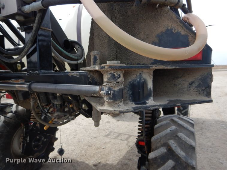 image for item DH6448 2005 SpraCoupe 4450 sprayer