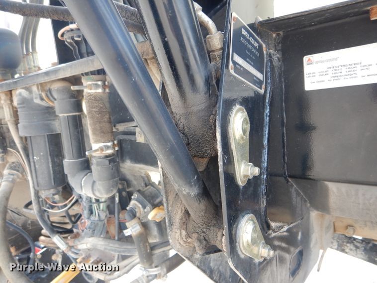 image for item DH6448 2005 SpraCoupe 4450 sprayer