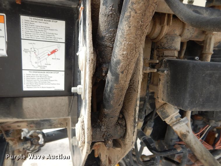 image for item DH6448 2005 SpraCoupe 4450 sprayer