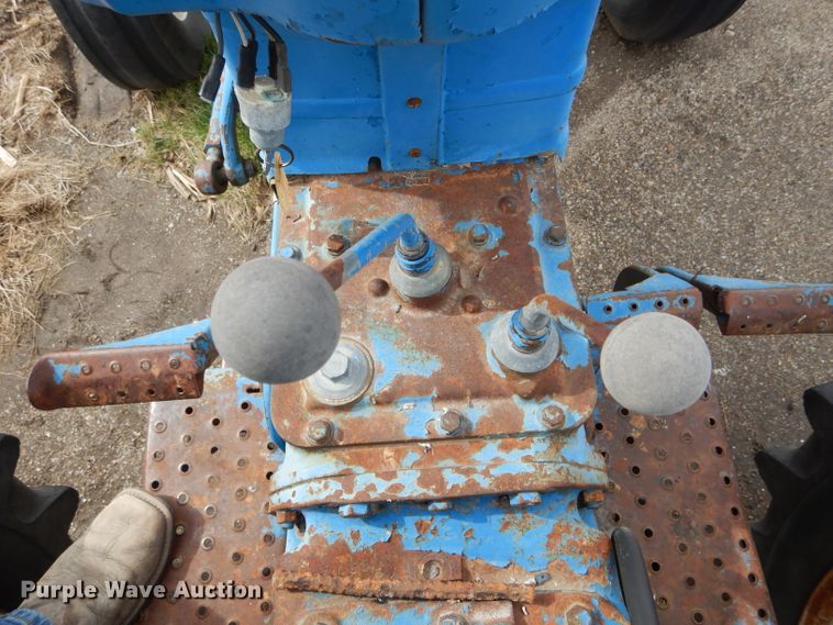 image for item DH6449 Ford 5000 tractor