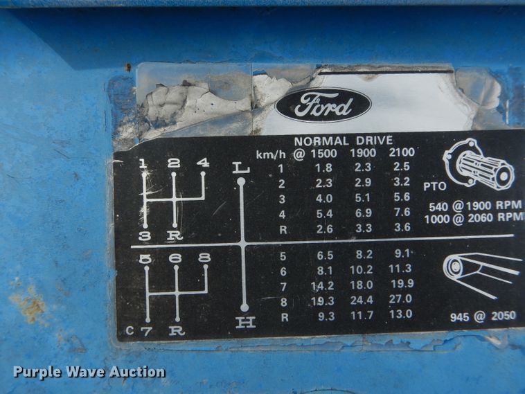 image for item DH6449 Ford 5000 tractor