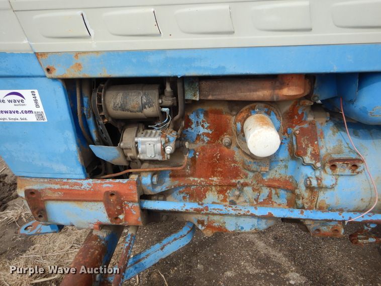 image for item DH6449 Ford 5000 tractor