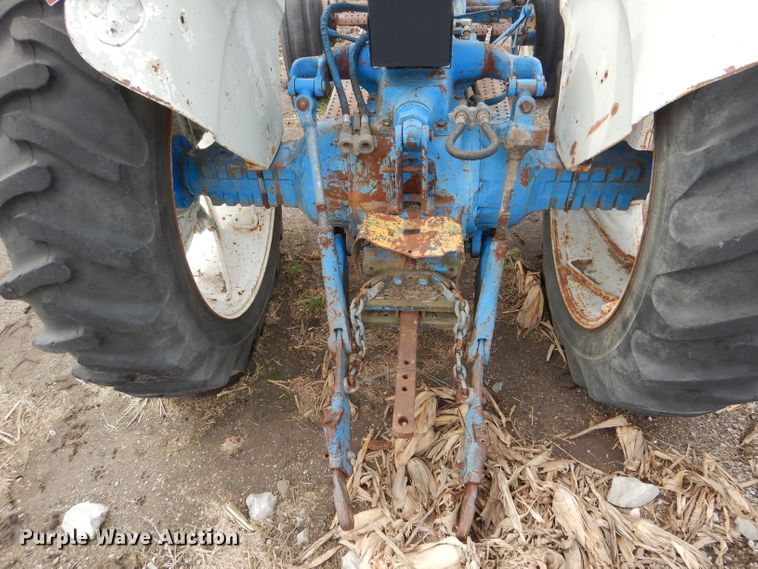 image for item DH6449 Ford 5000 tractor