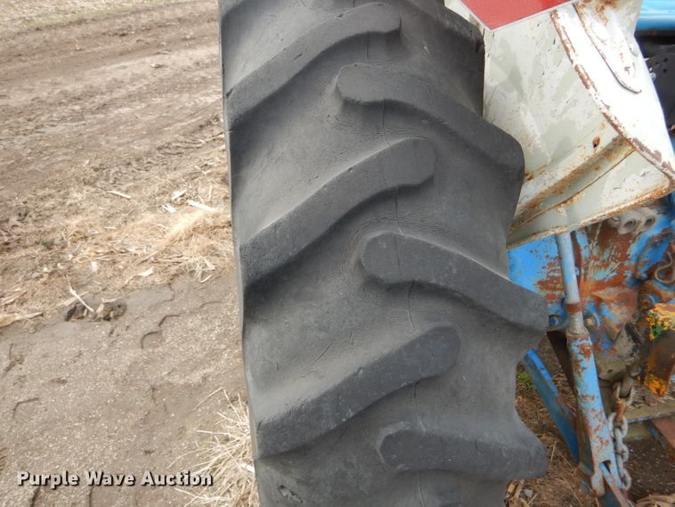 image for item DH6449 Ford 5000 tractor