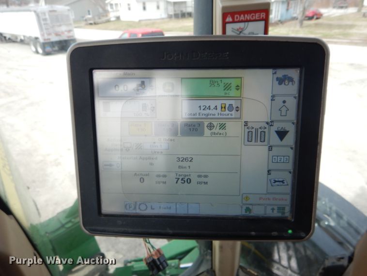 image for item DH6452 2009 John Deere 4930 applicator