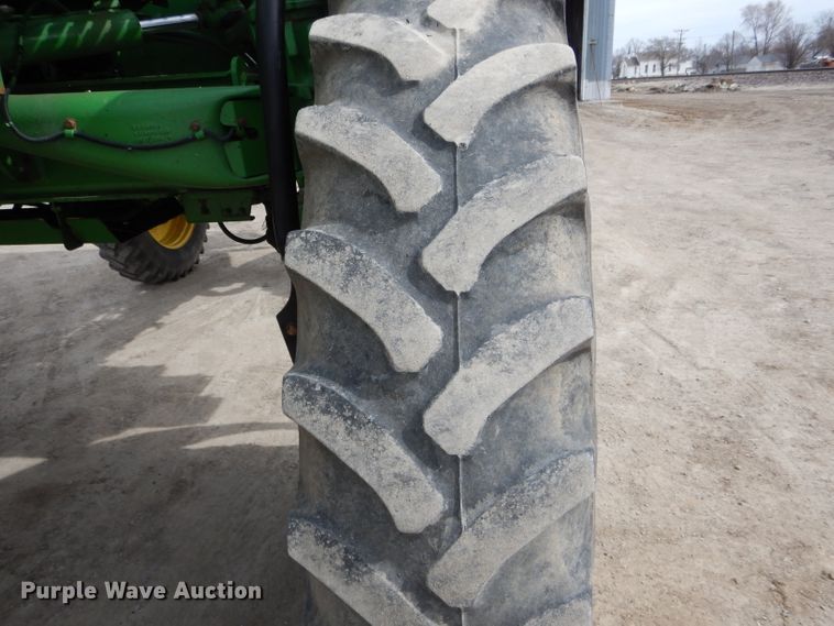 image for item DH6452 2009 John Deere 4930 applicator