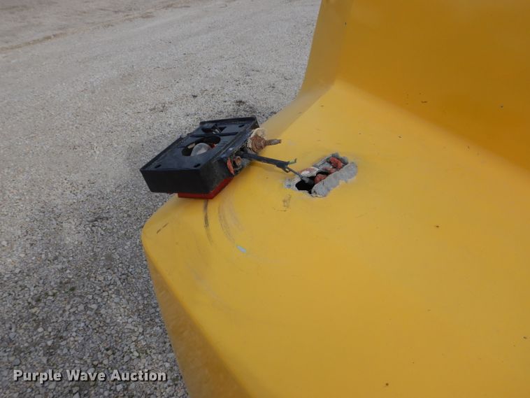 image for item DH6456 1987 Ford F700 grain truck