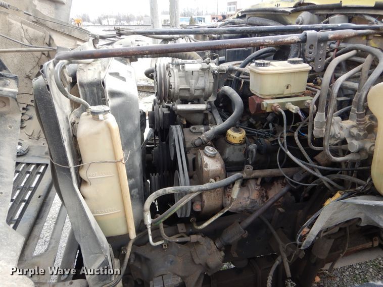 image for item DH6456 1987 Ford F700 grain truck