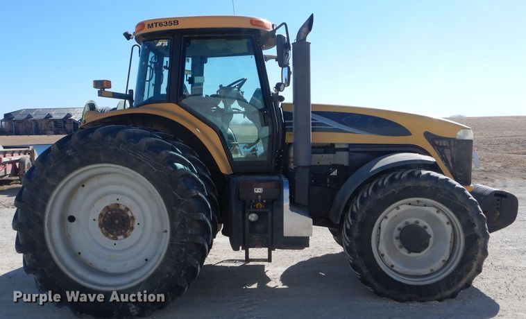 image for item DH6458 2008 Challenger MT635B MFWD tractor